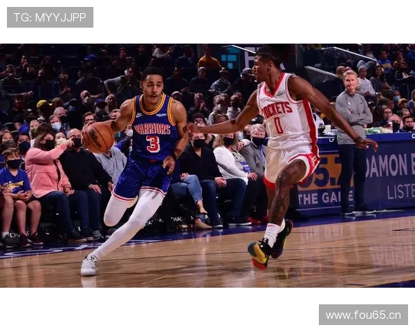 勇士在丰田中心豪取10胜1负